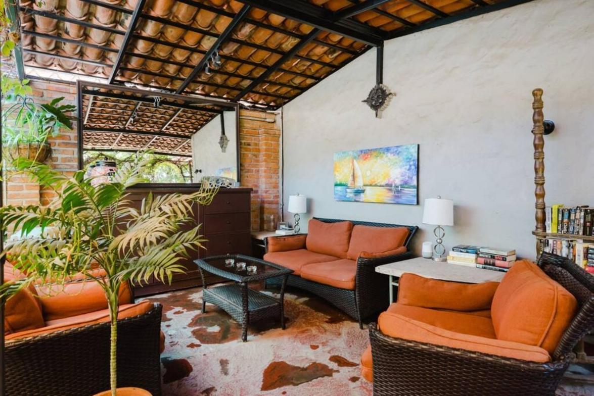 Enjoy Ac In The Queen'S Suite At Inn Ajijic Extérieur photo