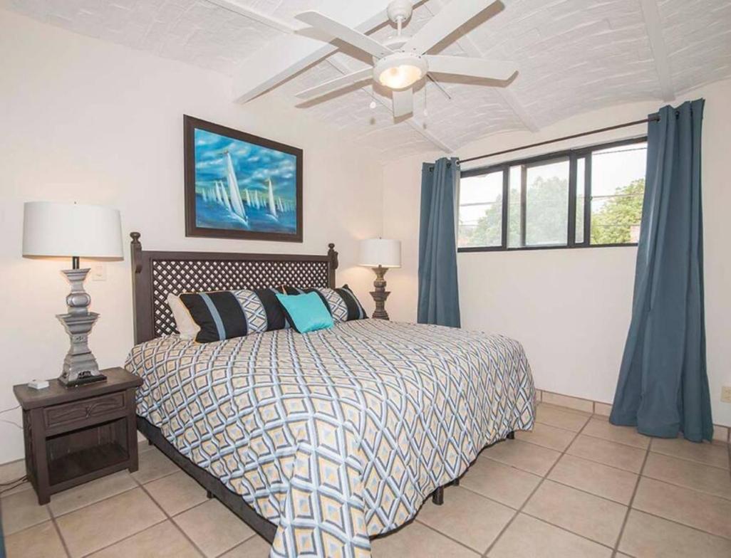 Enjoy Ac In The Queen'S Suite At Inn Ajijic Extérieur photo