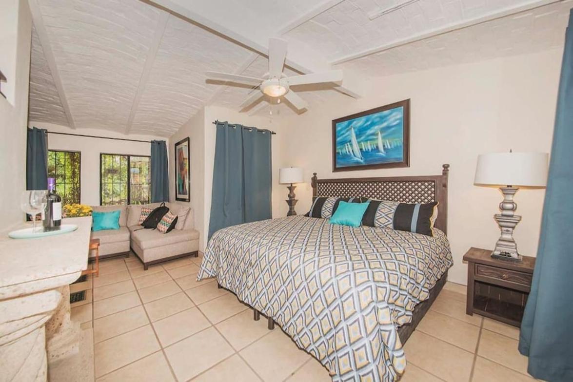 Enjoy Ac In The Queen'S Suite At Inn Ajijic Extérieur photo
